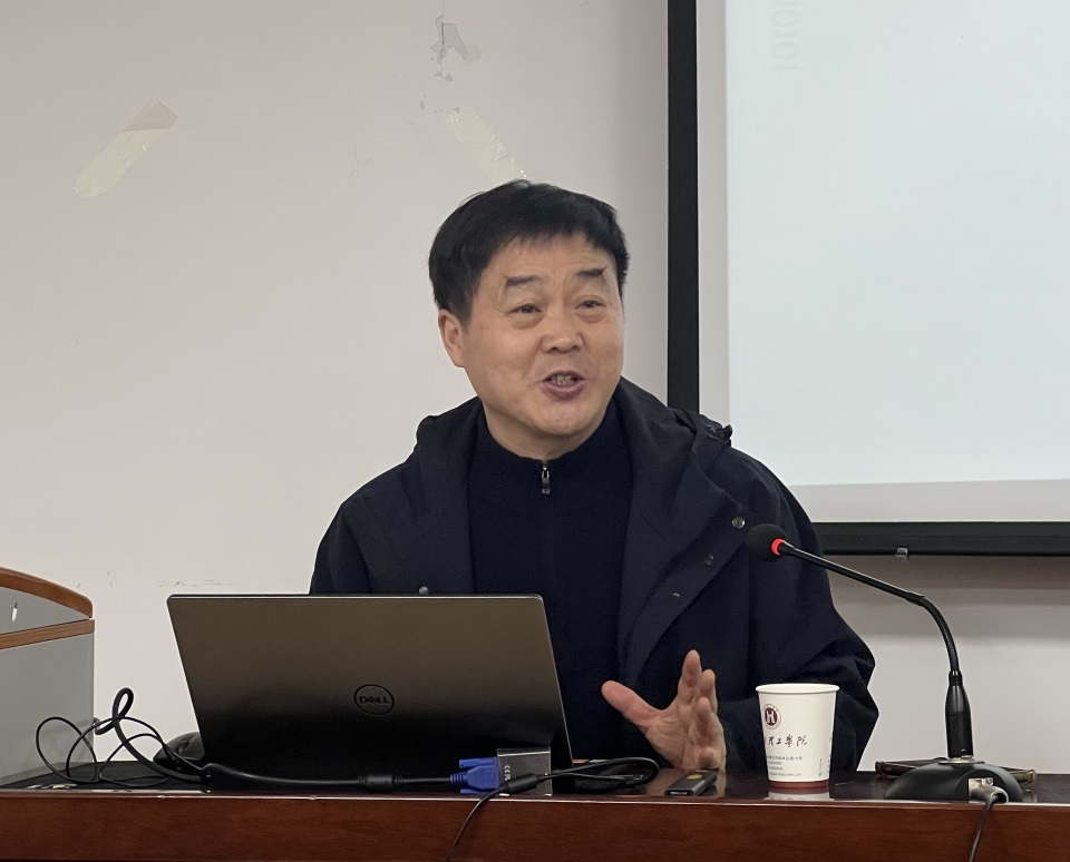 说明: C:\Users\Administrator\Desktop\2024年图片\2025.1.10华科秦教授讲学\IMG_7171.JPG